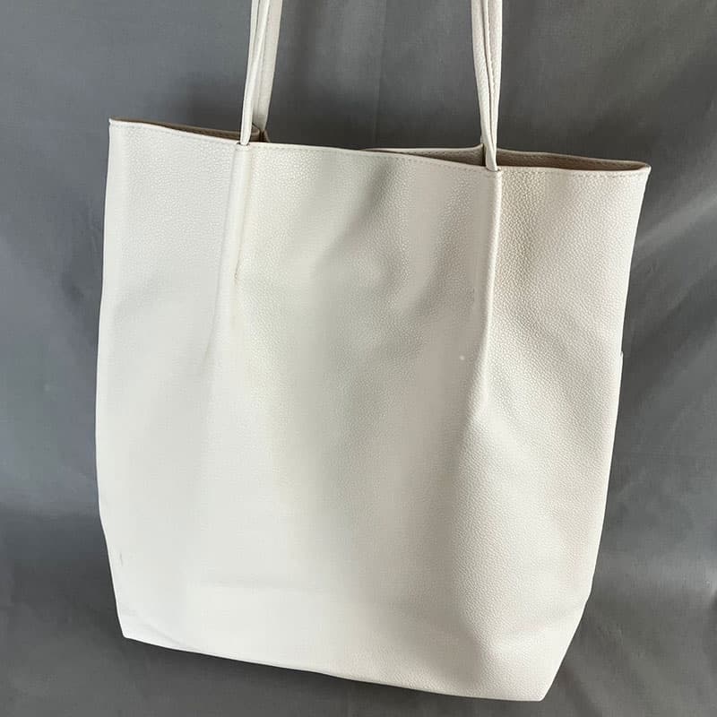 A4トートバック シンプル仕切り付きトート