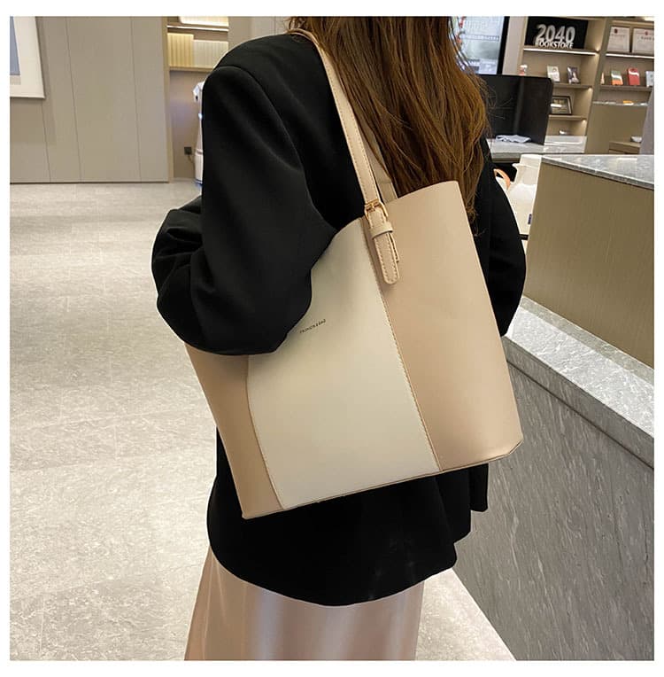 A4トートバック シンプル 上品レザー 大容量 トートバッグ