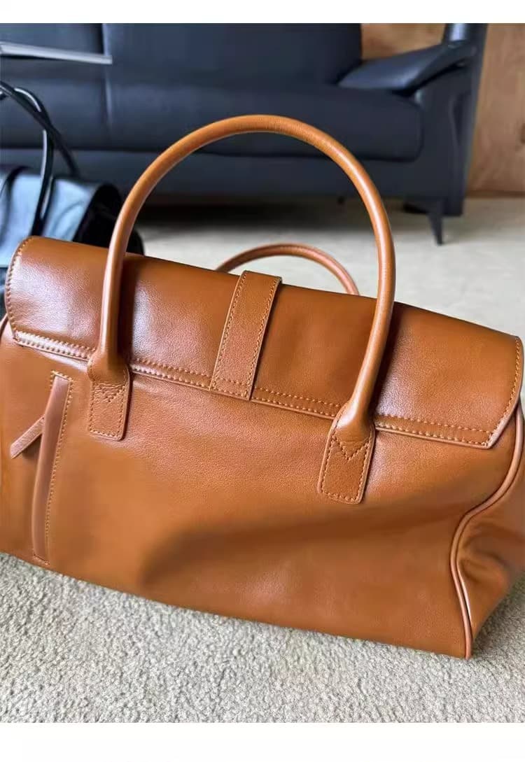 A4トートバッグ 上品な本革フラップ ハンドバッグ