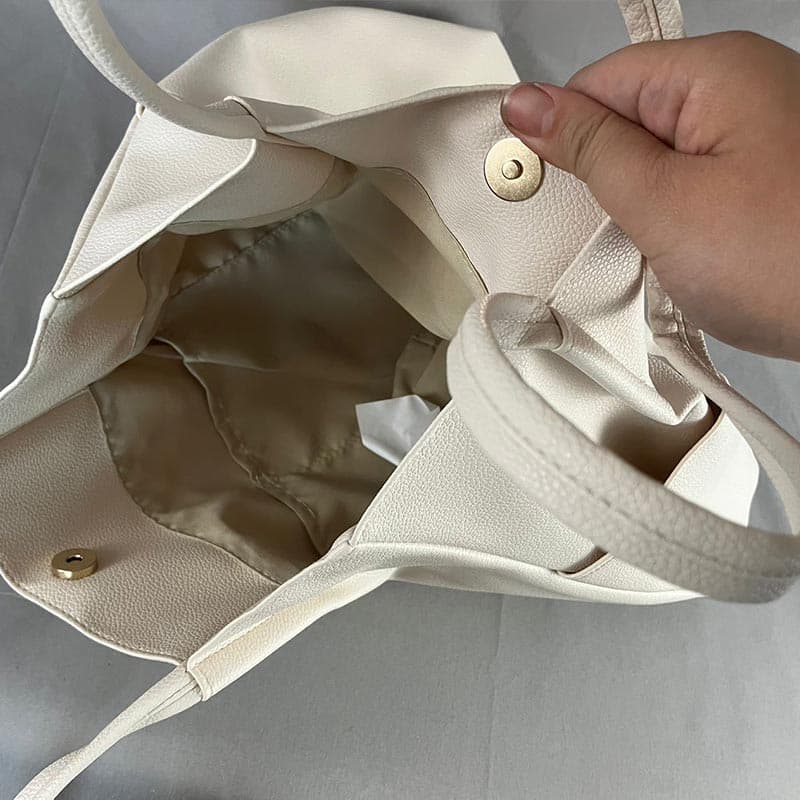 A4トートバック シンプル仕切り付きトート
