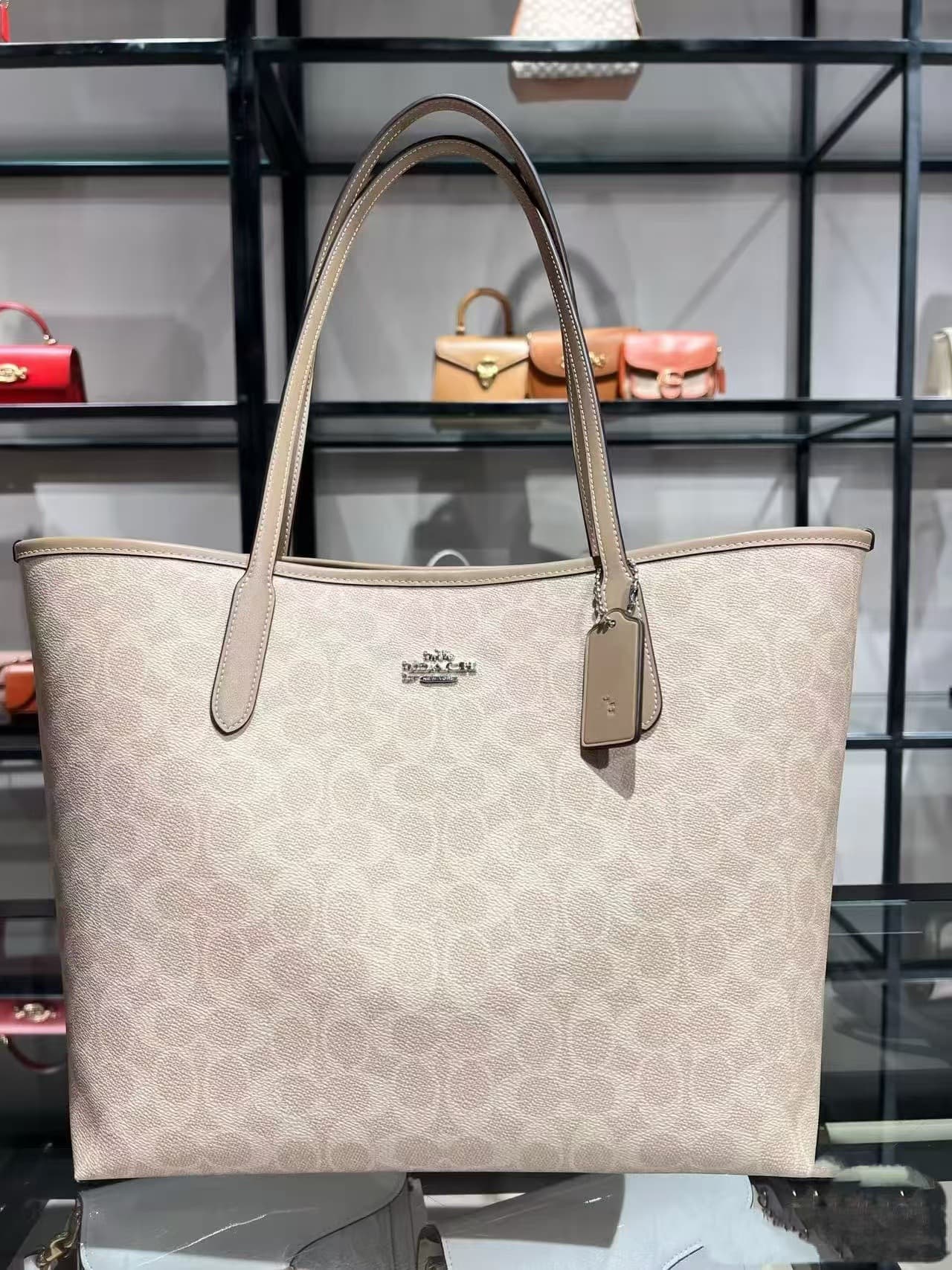 A4トートバック 上品シグネチャー トートバッグ