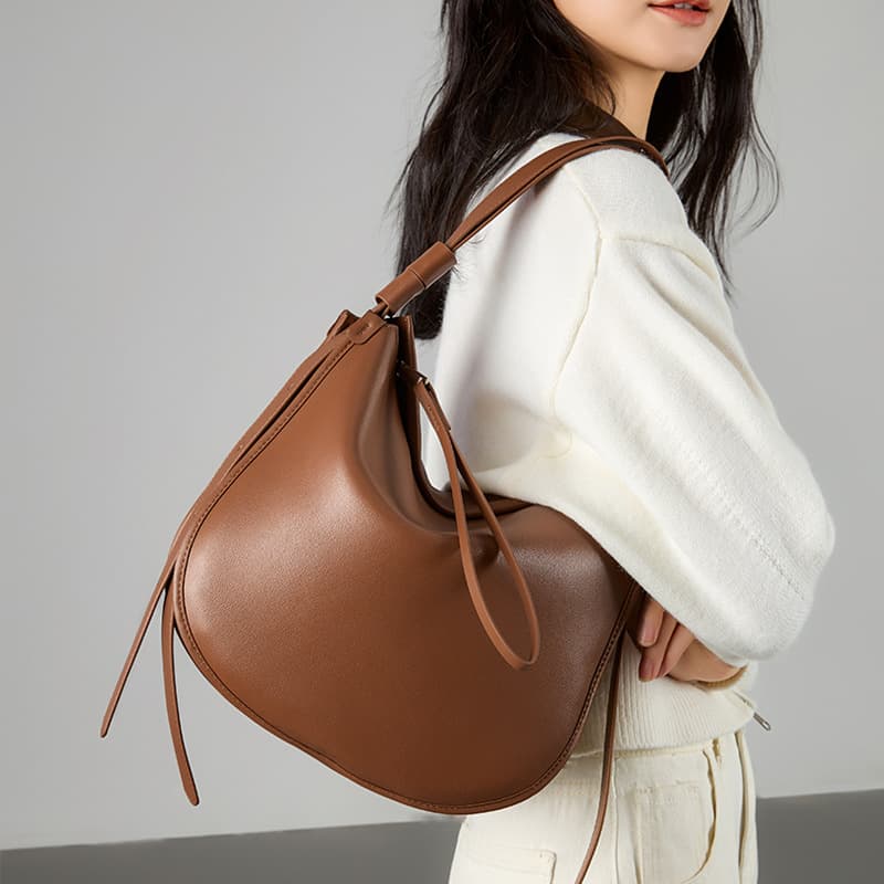 A4トートバック シンプル大容量ショルダートートバッグ