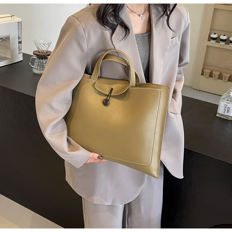 A4トートバック シンプル大容量 本革トートバッグ