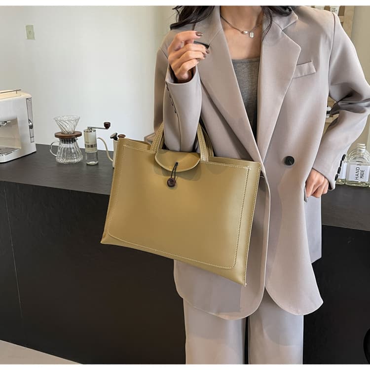 A4トートバック シンプル大容量 本革トートバッグ